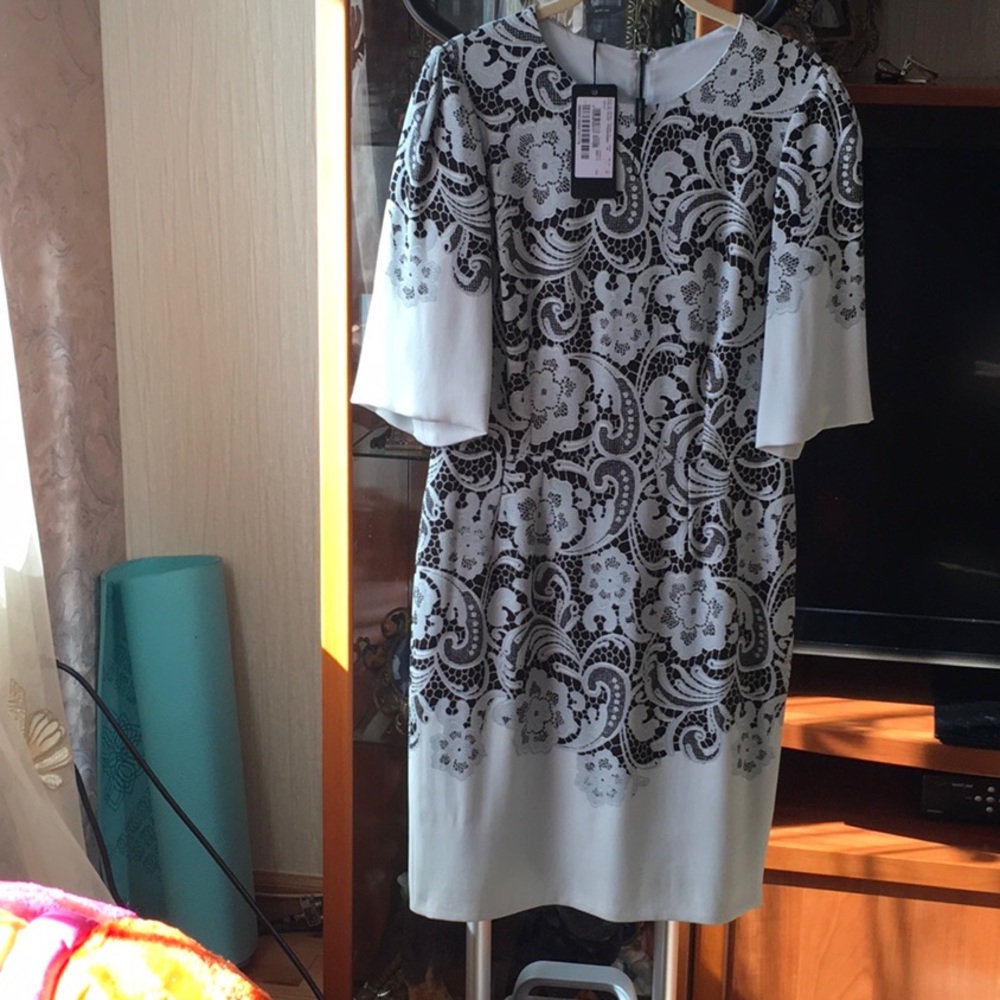 Dolce and Gabanna new dress